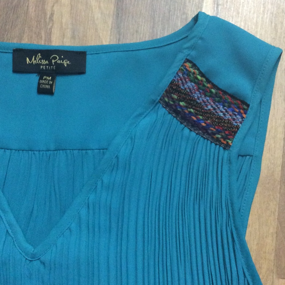 Melissa Paige Teal Sleeveless Blouse - Picture 4 of 6